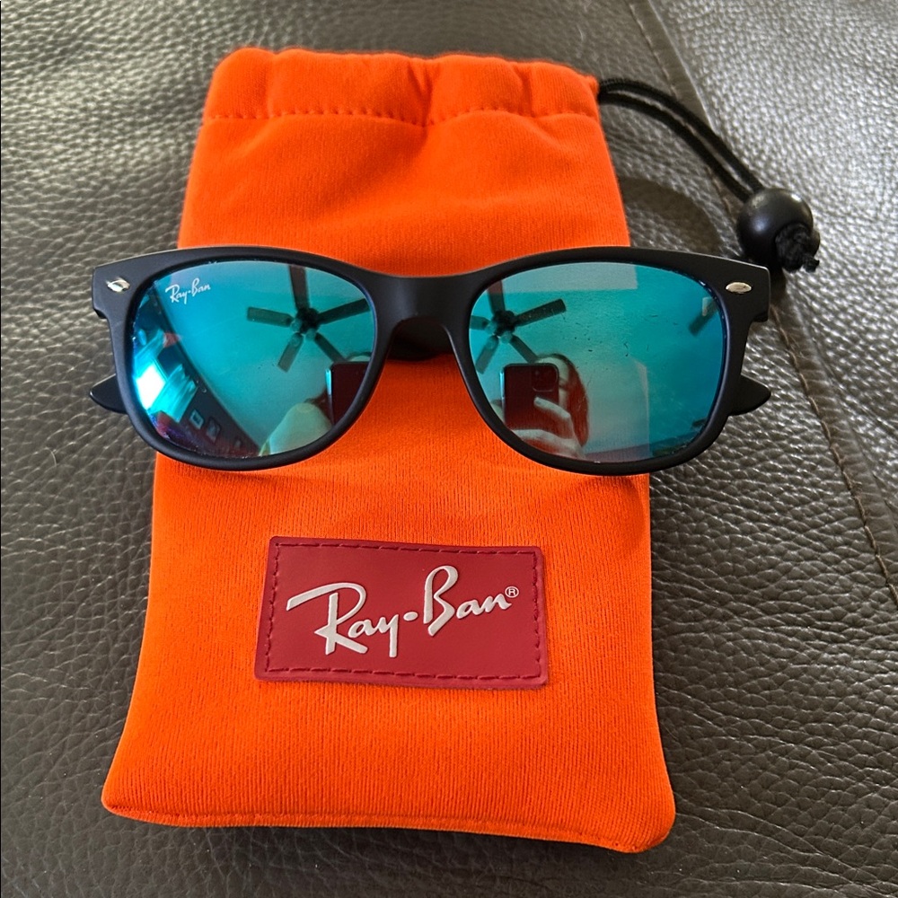 Ray-Ban Wayfarer Matte Black Kids Sunglasses with Reflective Blue Lenses